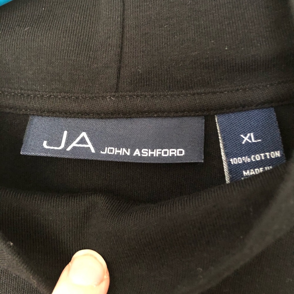 John Ashford black mock turtleneck size XL